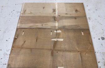 Rustic Farmhouse Round End Table